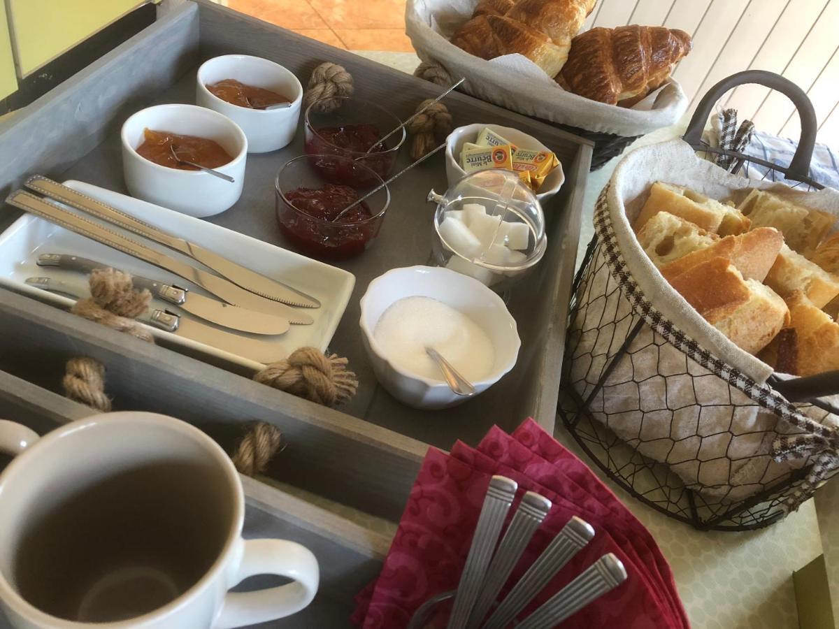 Le Pin  Le Domaine D'Olene B&B 외부 사진